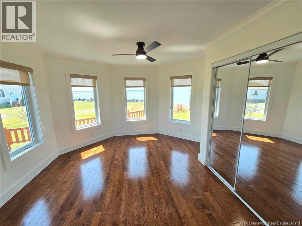 25 Bayshore Property Photo 45