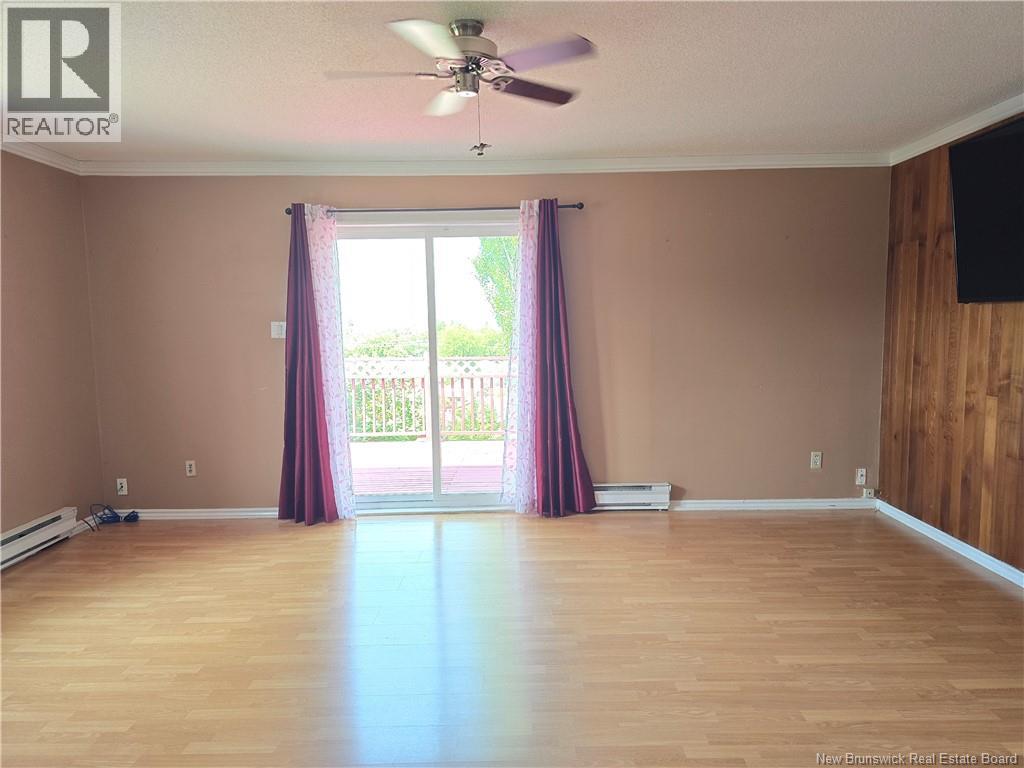 1063 Tower Hill Property Photo 13