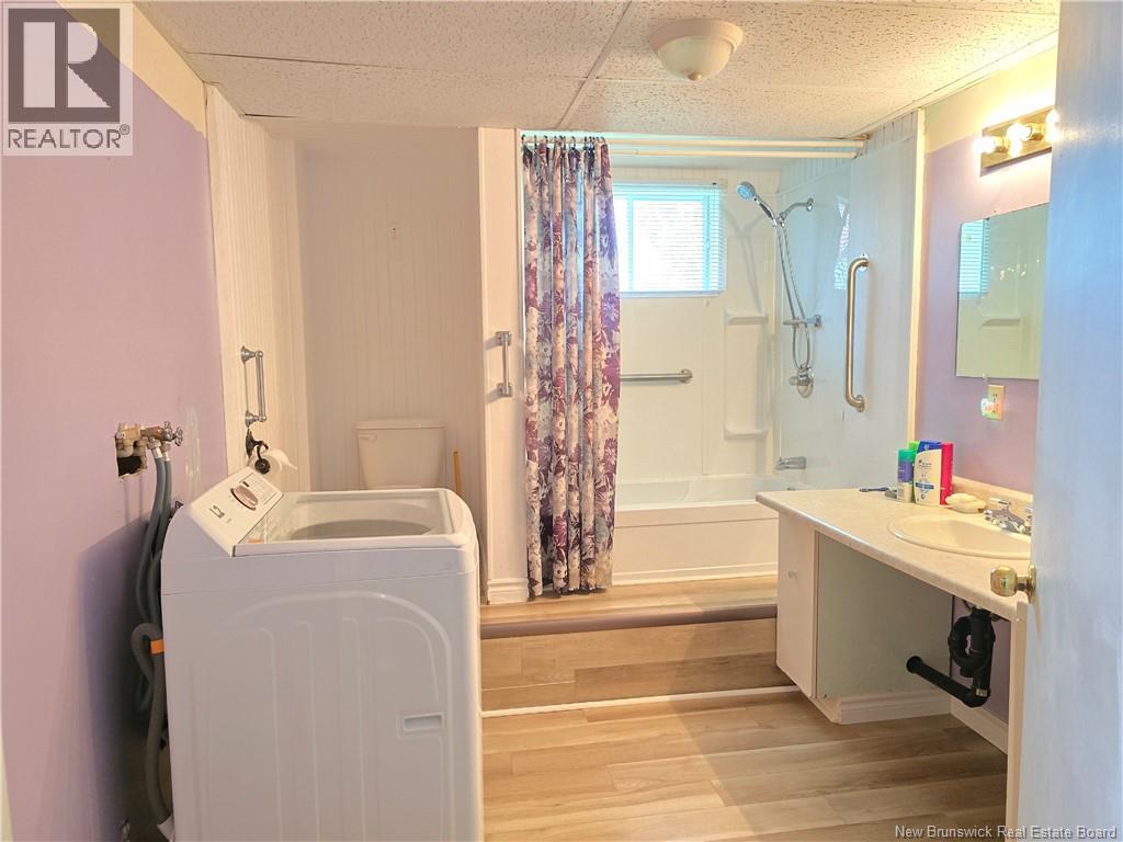 1063 Tower Hill Property Photo 32