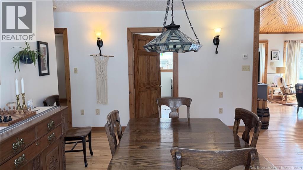 217 Barrett Property Photo 11