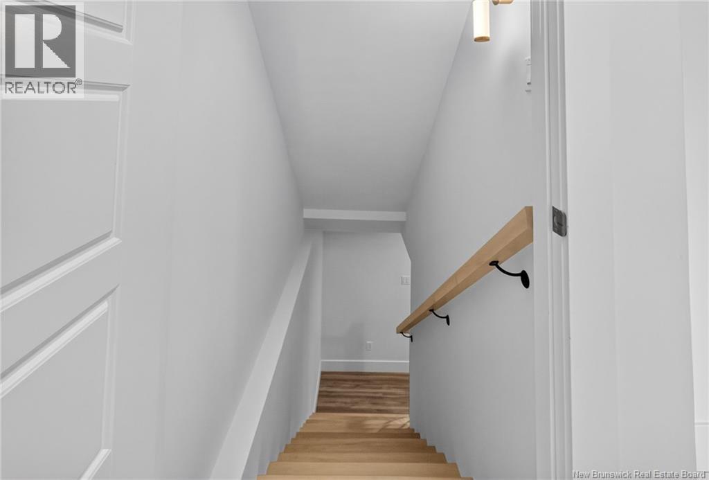 32 Luxor Drive Property Photo 28