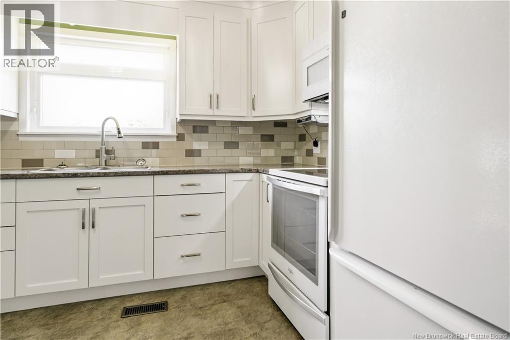 9 First Avenue Property Photo 4