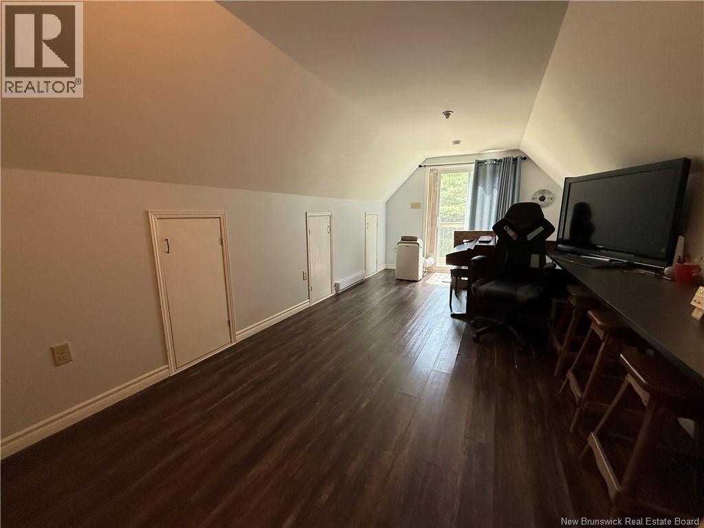 39 Bloc 14 Lane Property Photo 29