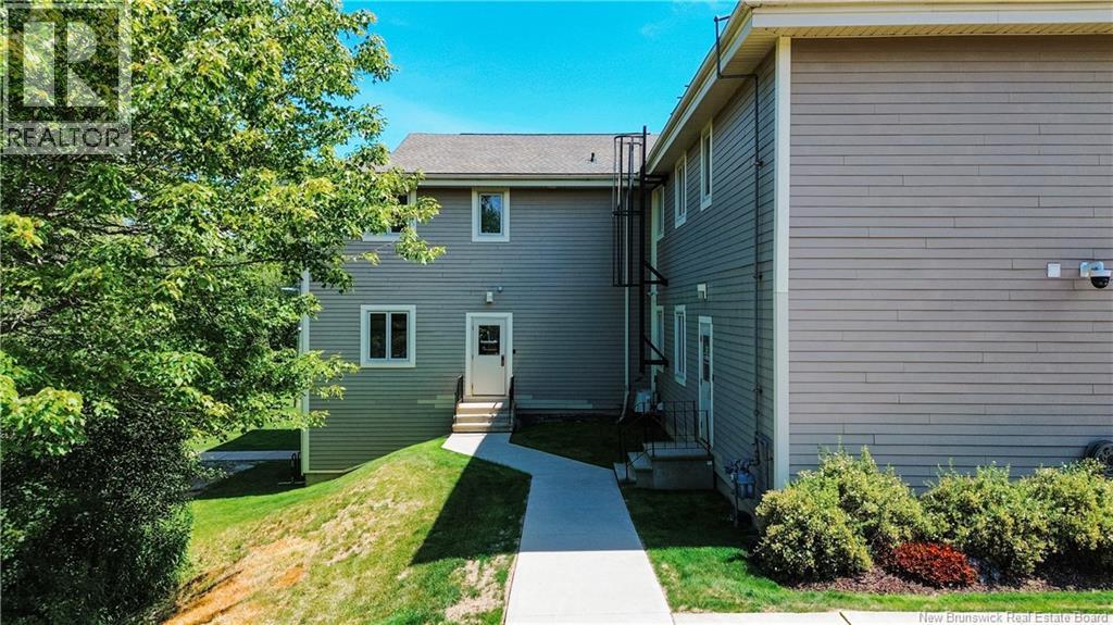 55 Driscoll Crescent Property Photo 4