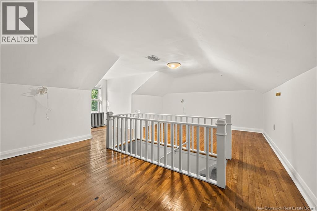 72-74 Burlington Avenue Property Photo 21