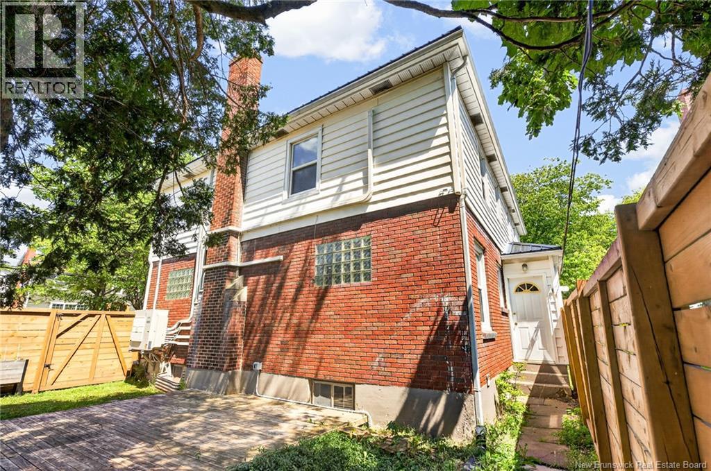 72-74 Burlington Avenue Property Photo 27