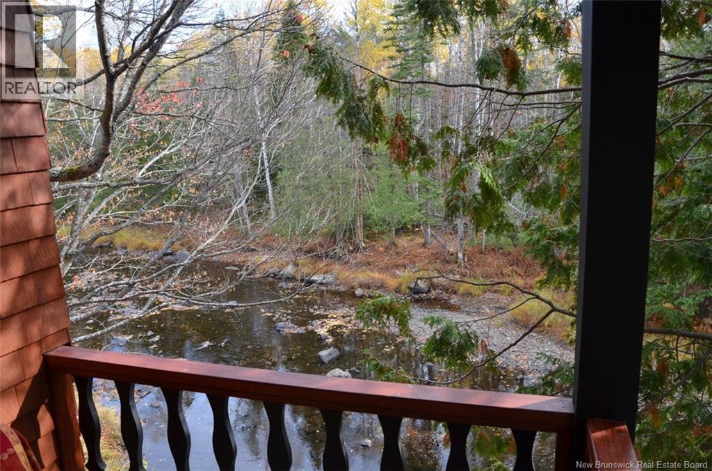 3075 Middle River Road Property Photo 11