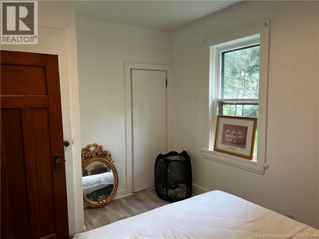 437 Northfield Avenue Property Photo 7