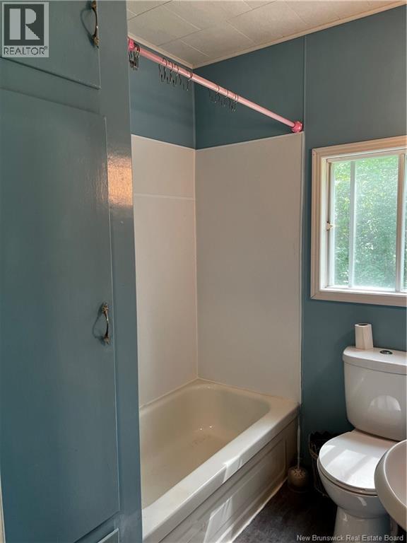437 Northfield Avenue Property Photo 10