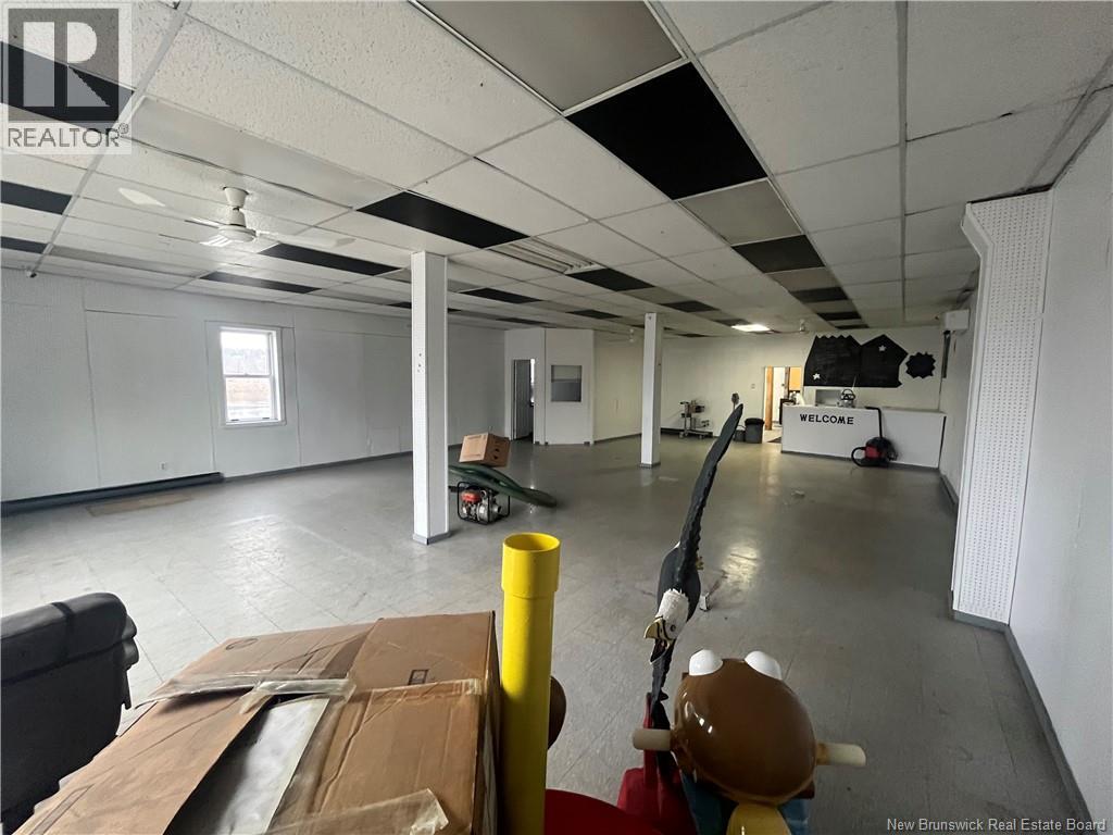 929 Perth Main Street Property Photo 3