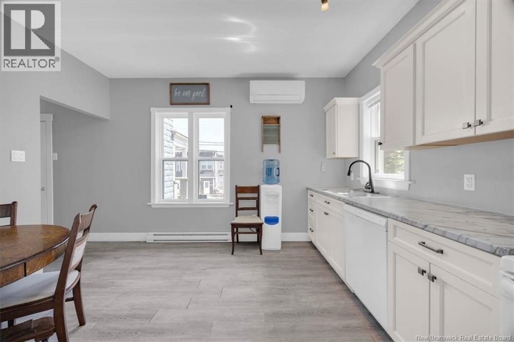 558 Lancaster Avenue Property Photo 11