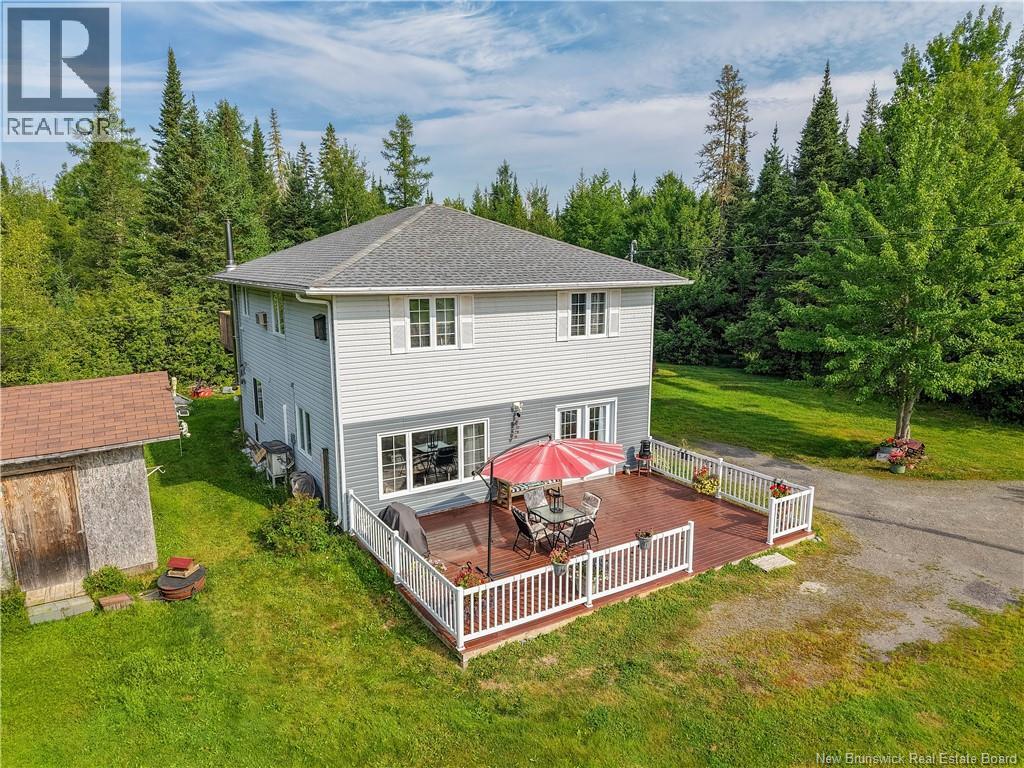 84 Mowrey Lane