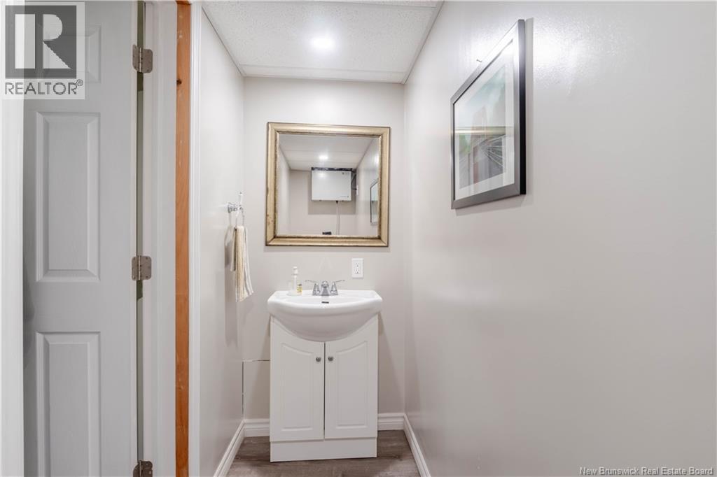 84 Mowrey Lane Property Photo 40