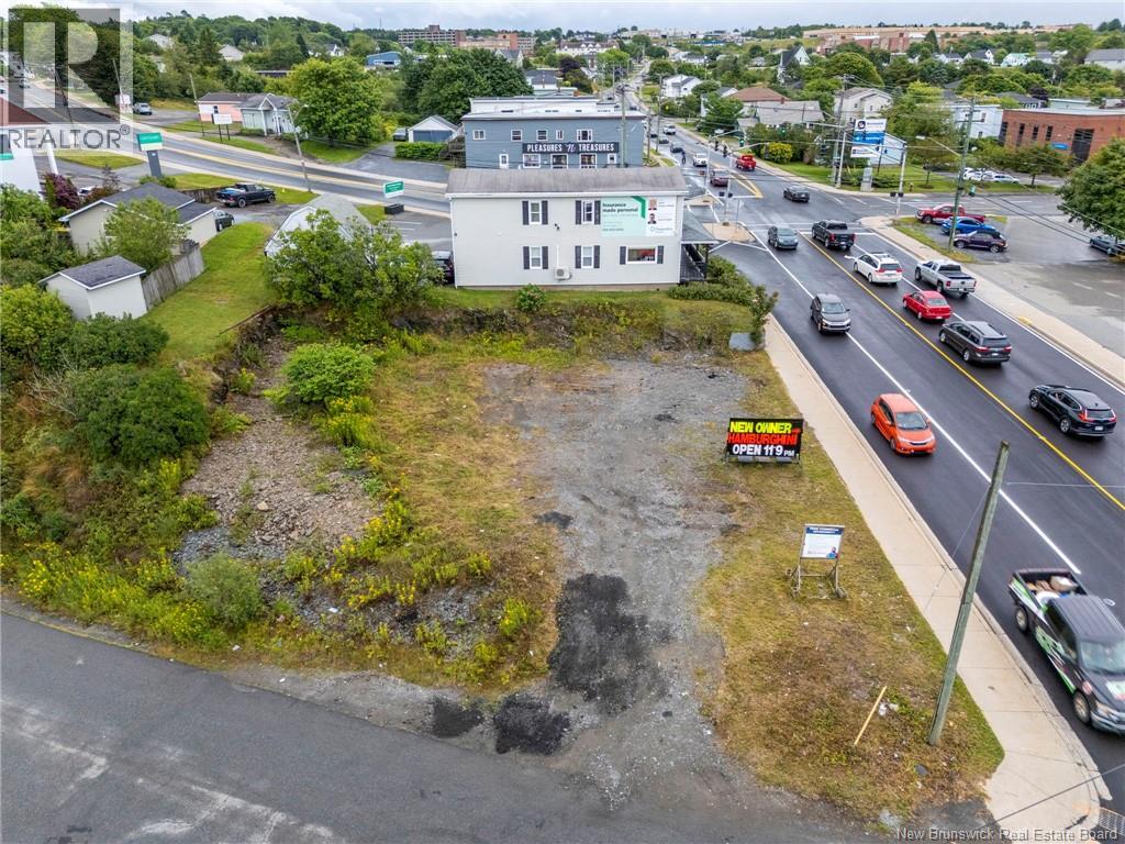 33 Loch Lomond Road Property Photo 12