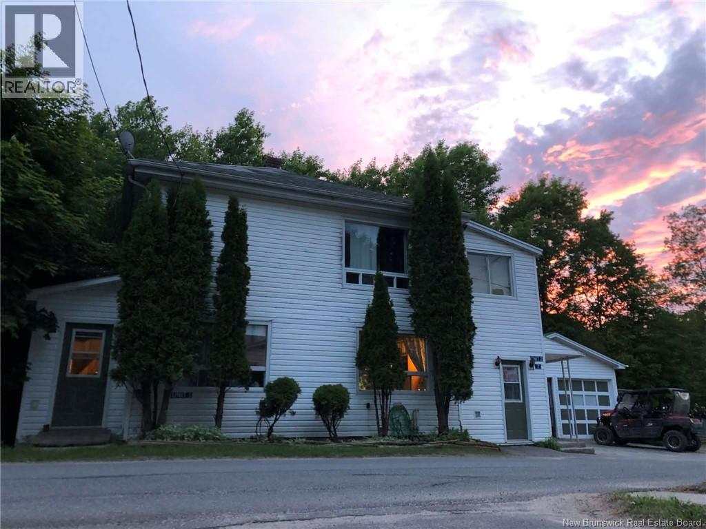 7 Oak Street