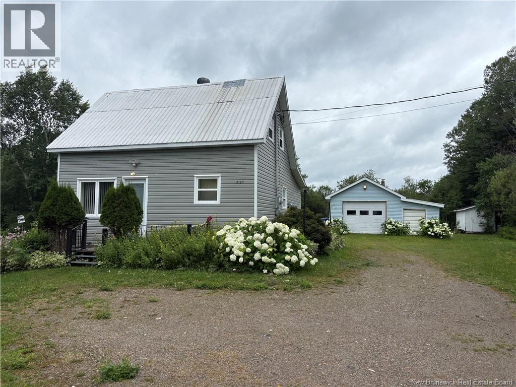 2123 SAINTE-LOUISE
