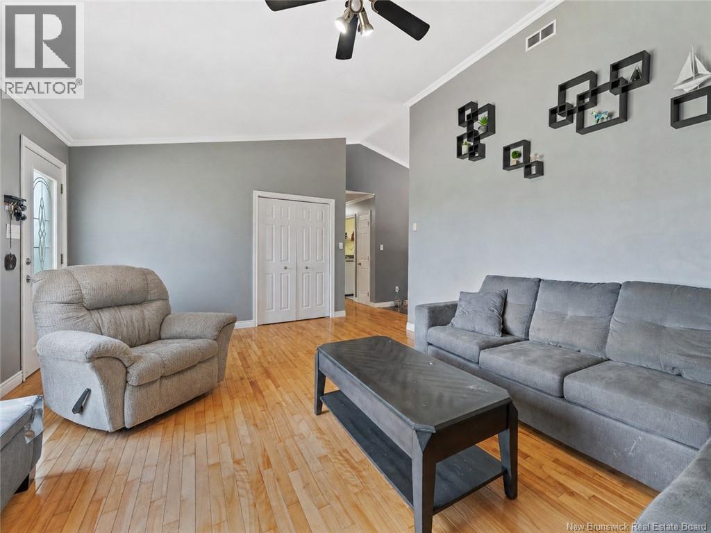 118 Hemmer Jane Drive Property Photo 8