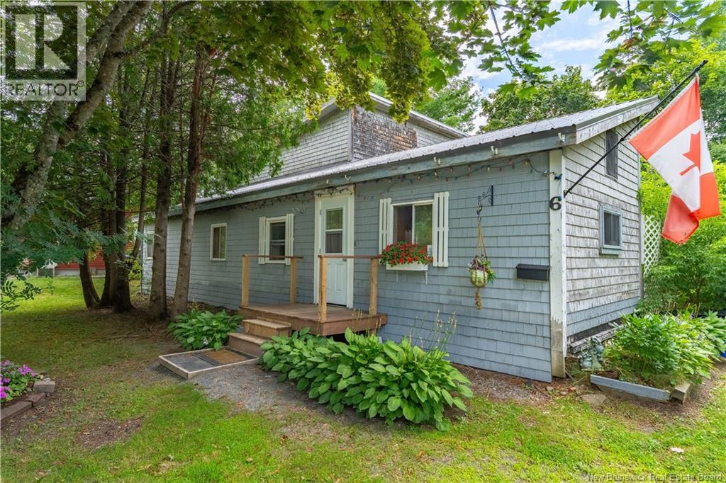 6 Parkwood Drive Property Photo 1