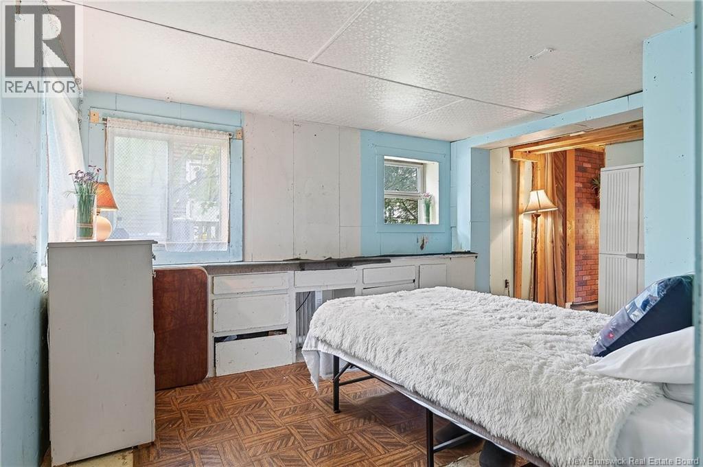 6 Parkwood Drive Property Photo 28