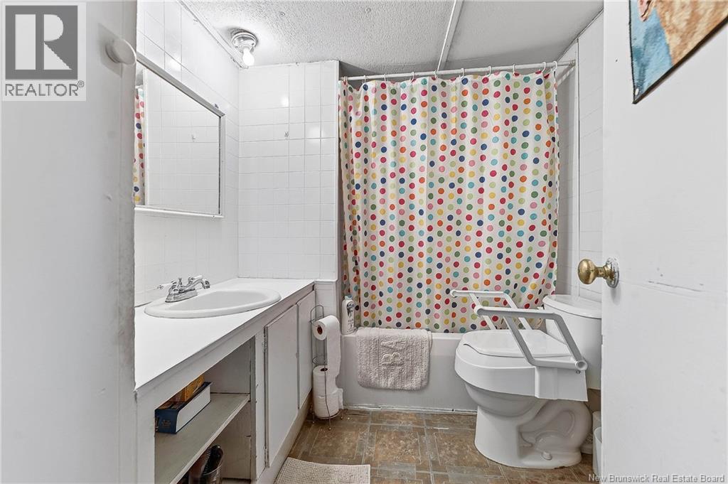 6 Parkwood Drive Property Photo 29
