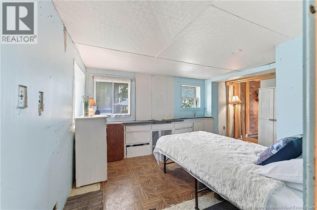 6 Parkwood Drive Property Photo 33