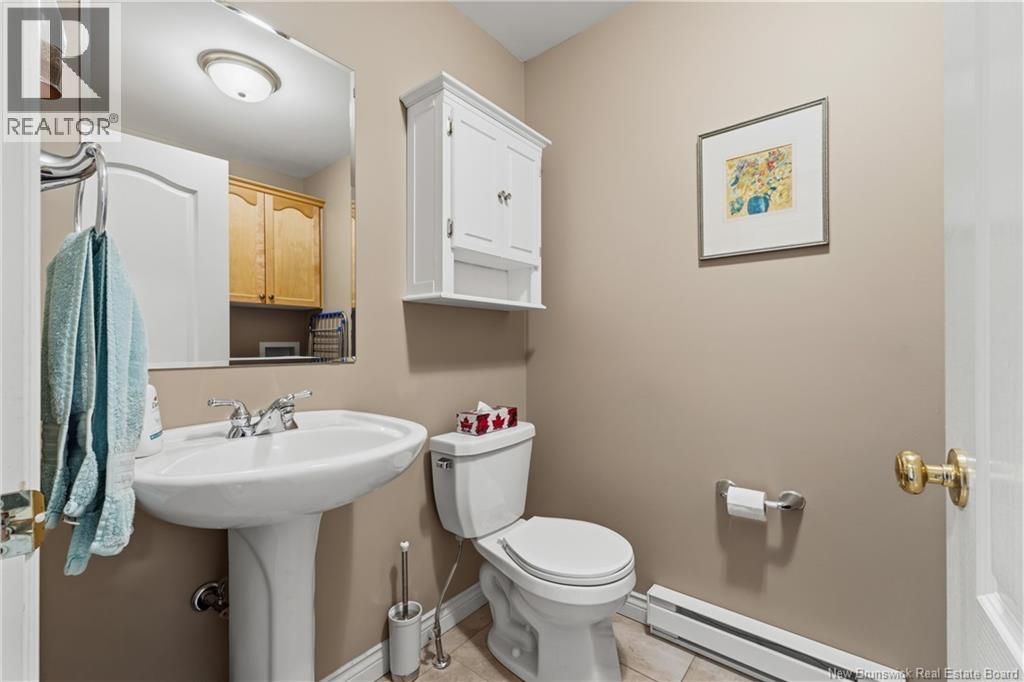 98 Firmin Crescent Property Photo 9