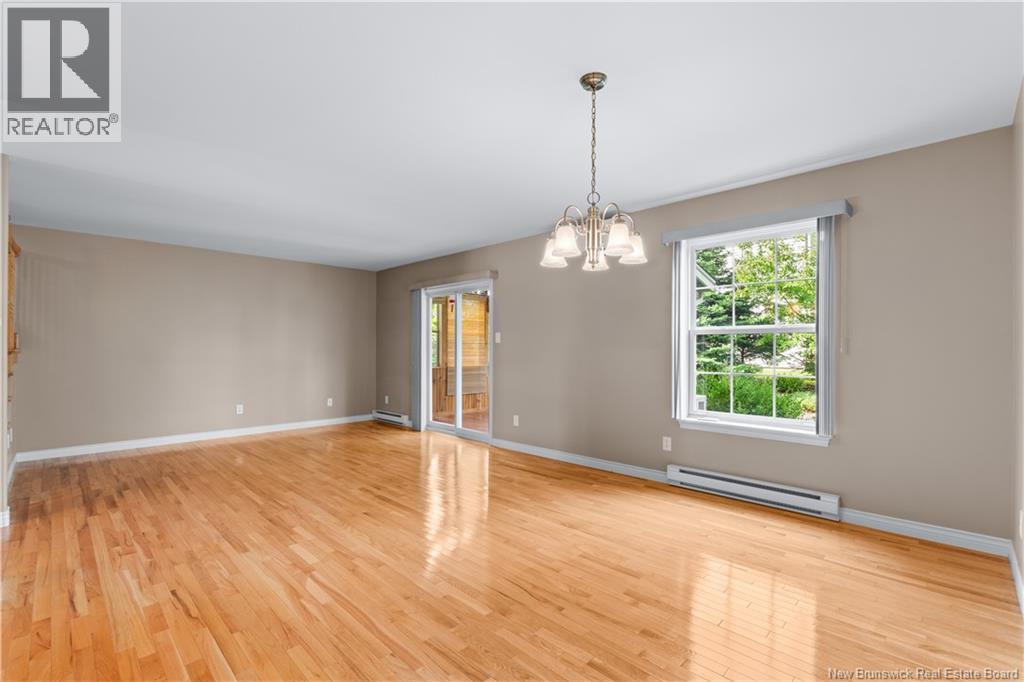98 Firmin Crescent Property Photo 17