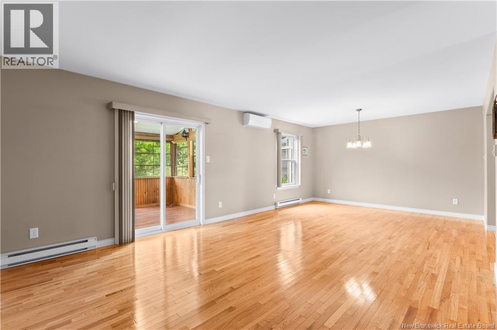 98 Firmin Crescent Property Photo 20