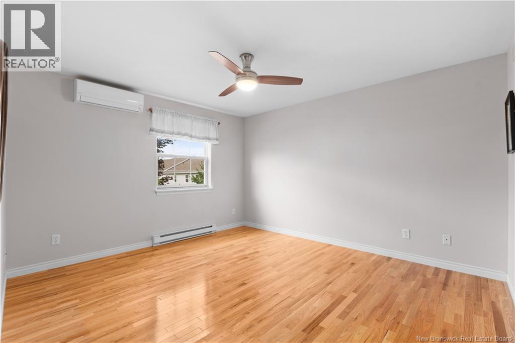 98 Firmin Crescent Property Photo 27