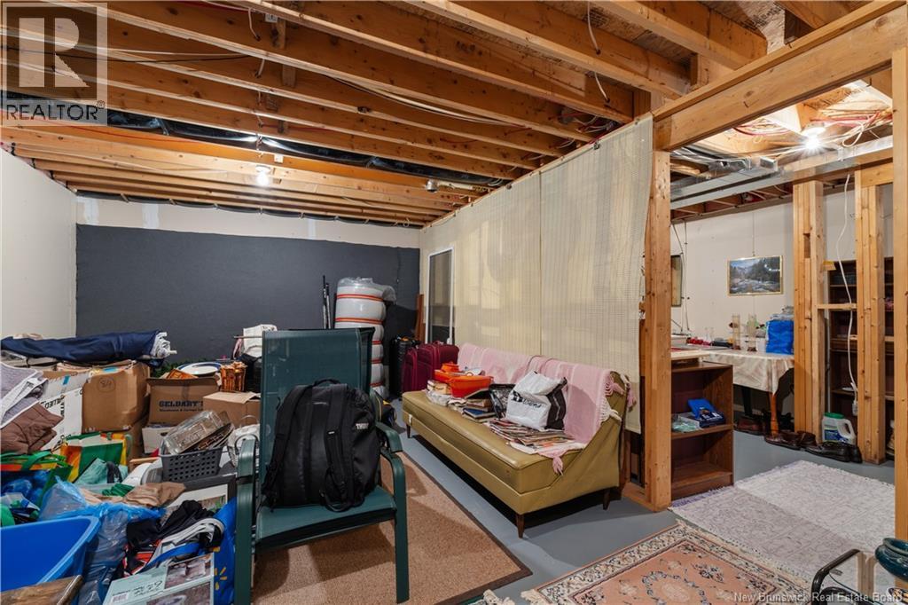 98 Firmin Crescent Property Photo 38