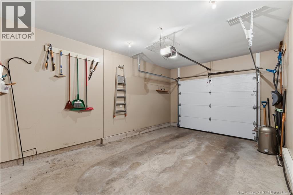 98 Firmin Crescent Property Photo 39