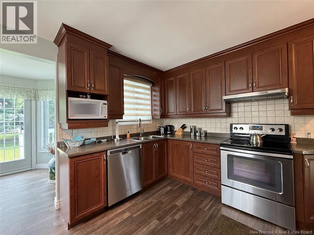 26 Des Soeurs Street Property Photo 4