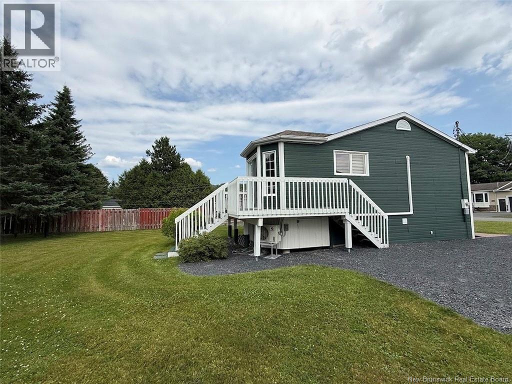 26 Des Soeurs Street Property Photo 18