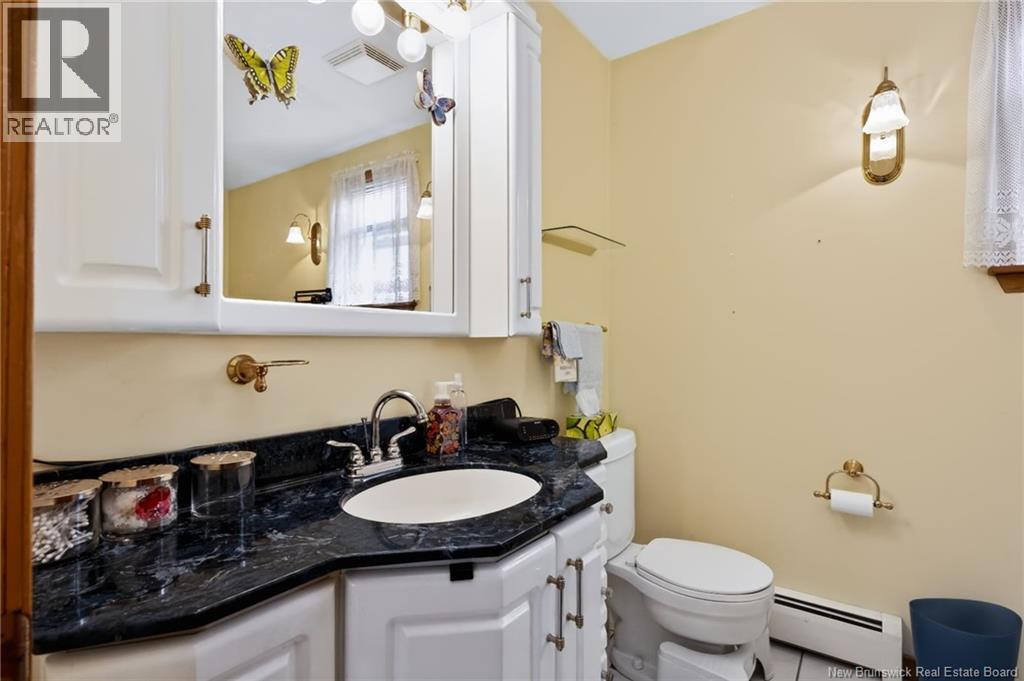 29 Hillhurst Property Photo 20