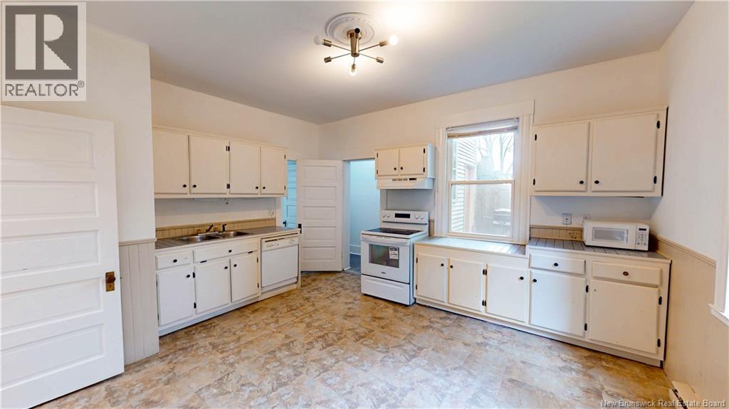 69-71 Clarendon Property Photo 12