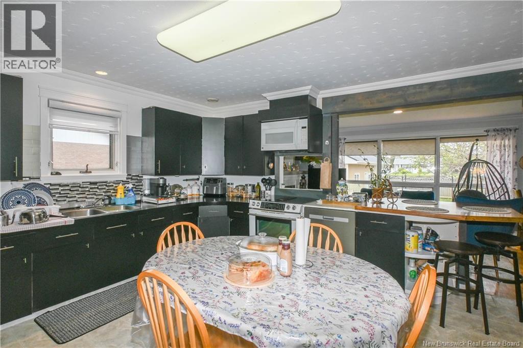 163 Des Peupliers Street Property Photo 11