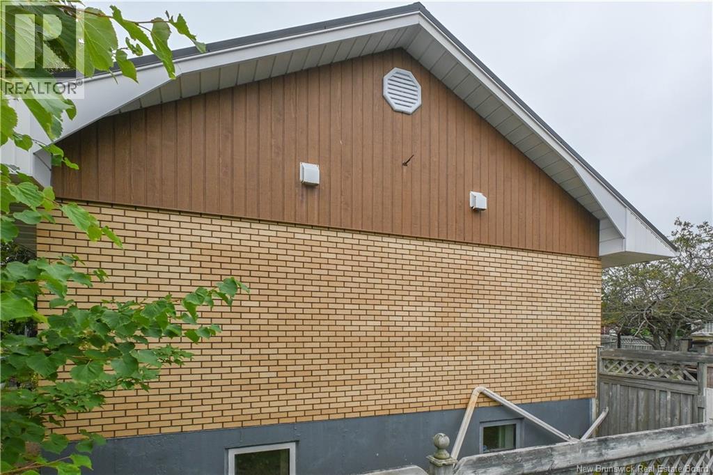 163 Des Peupliers Street Property Photo 3