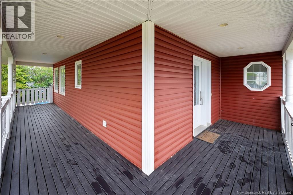 48 Barrington Property Photo 13