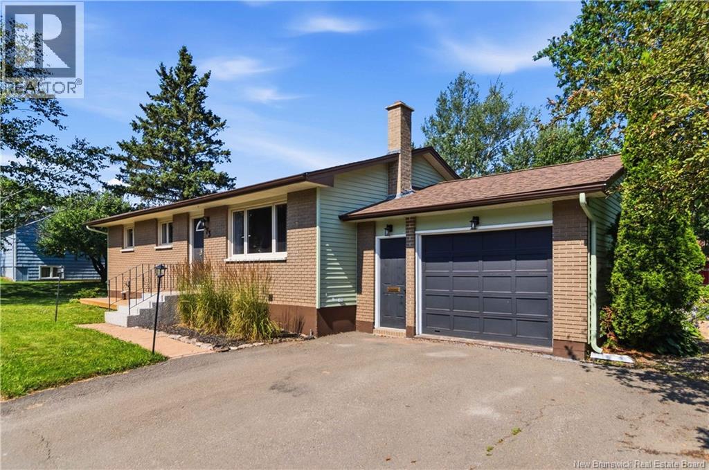73 Laurelle Avenue Property Photo 1