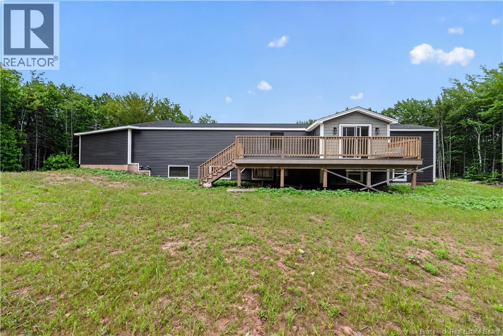 25-26 Roy Scenic Drive Property Photo 6