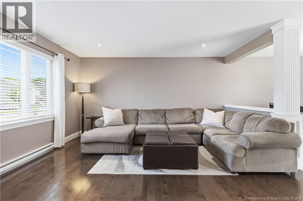 65 Belle-foret Property Photo 5