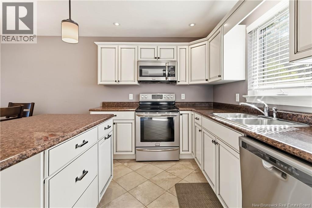65 Belle-foret Property Photo 7
