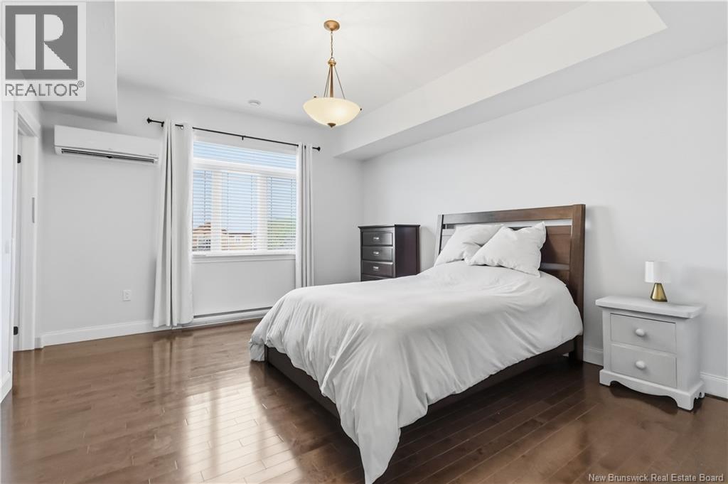 65 Belle-foret Property Photo 15