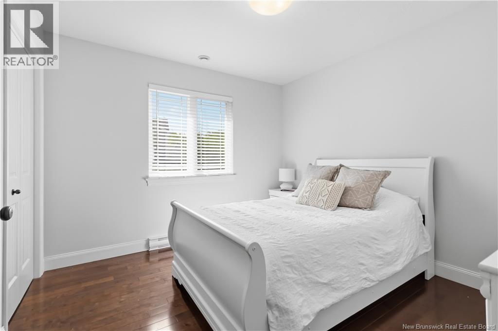 65 Belle-foret Property Photo 16