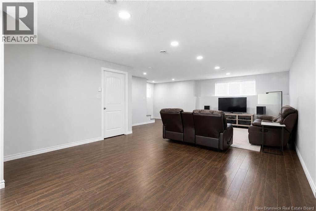 65 Belle-foret Property Photo 22