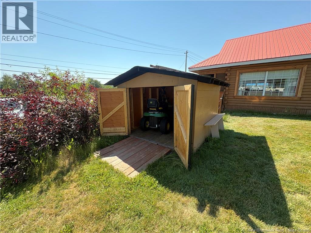 4 Alcorn Drive Property Photo 3