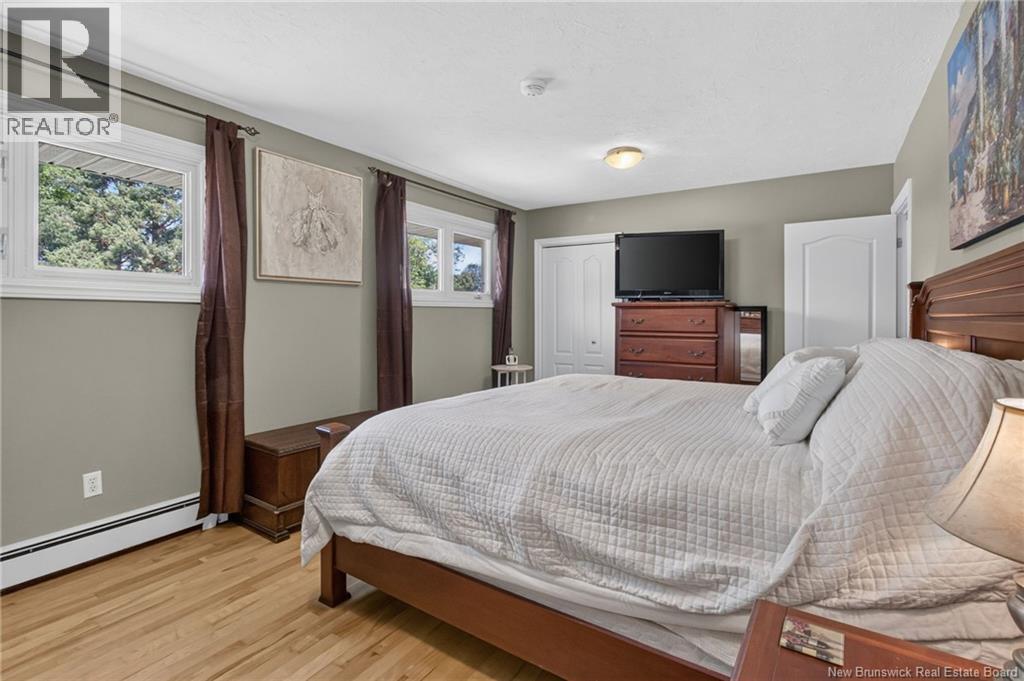 38 Lindsay Street Property Photo 24