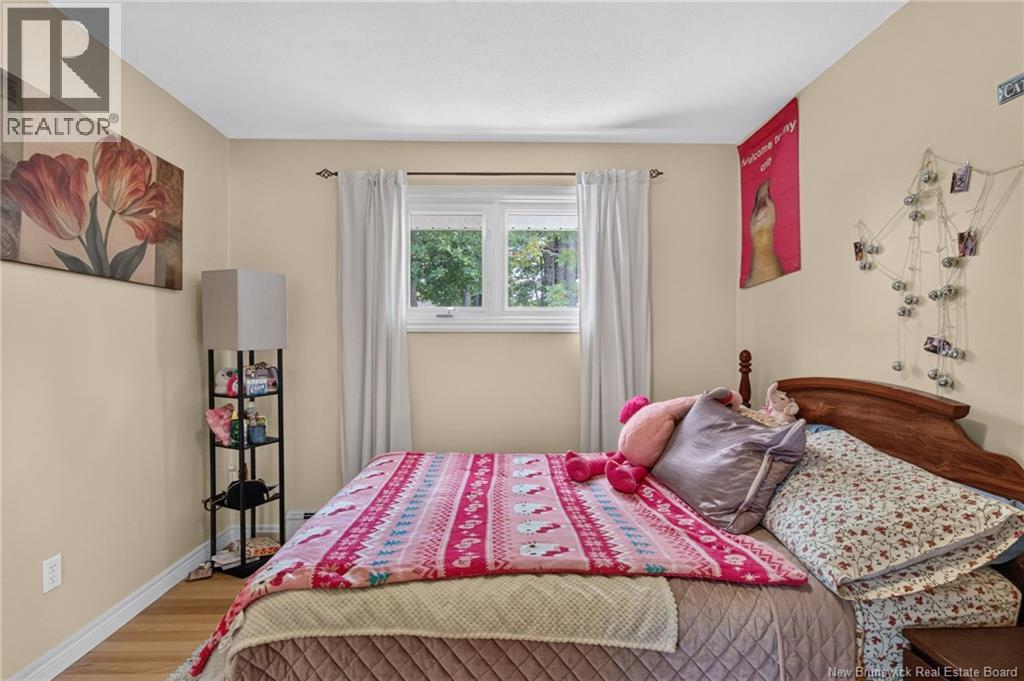 38 Lindsay Street Property Photo 26