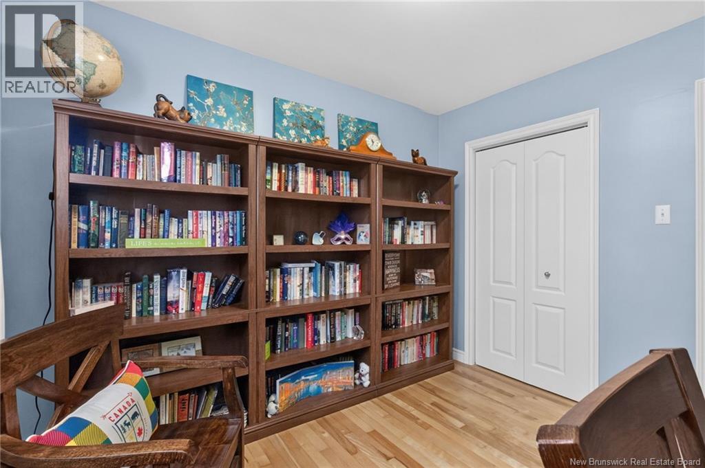 38 Lindsay Street Property Photo 28
