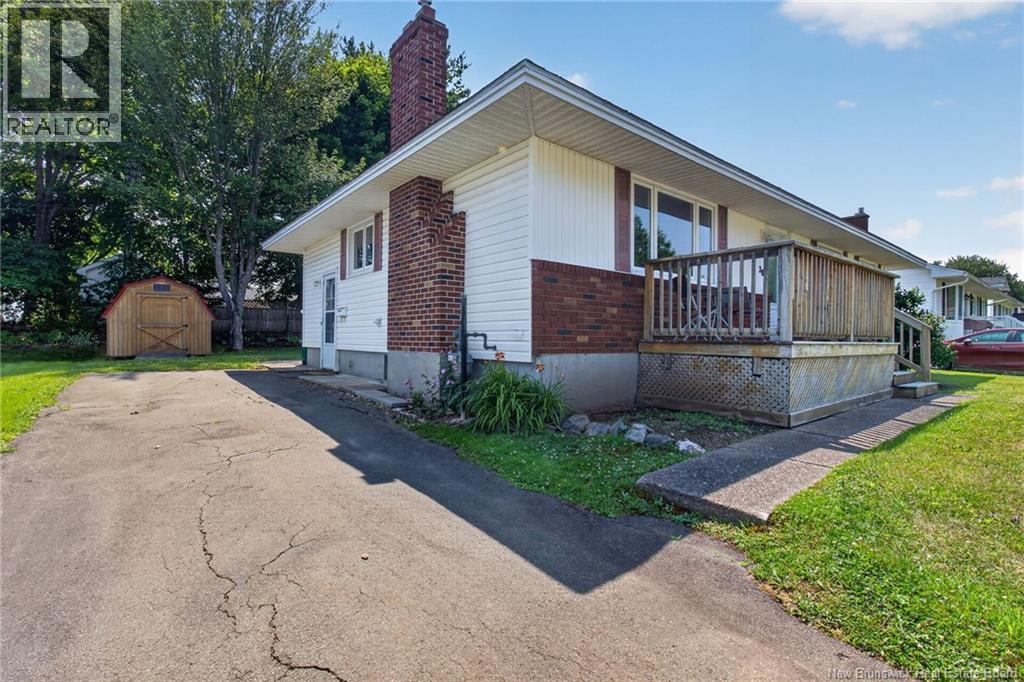 38 Lindsay Street Property Photo 38